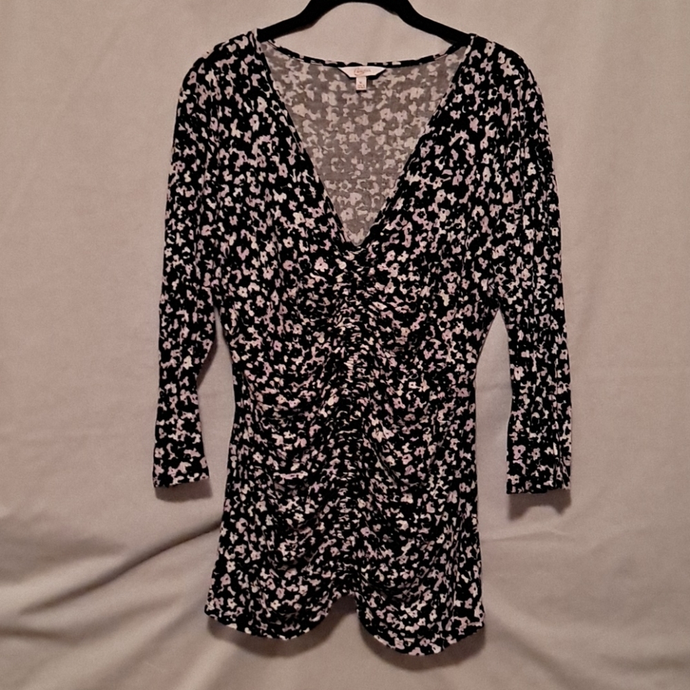 Candie's ruched sexy stretchy top w lavender